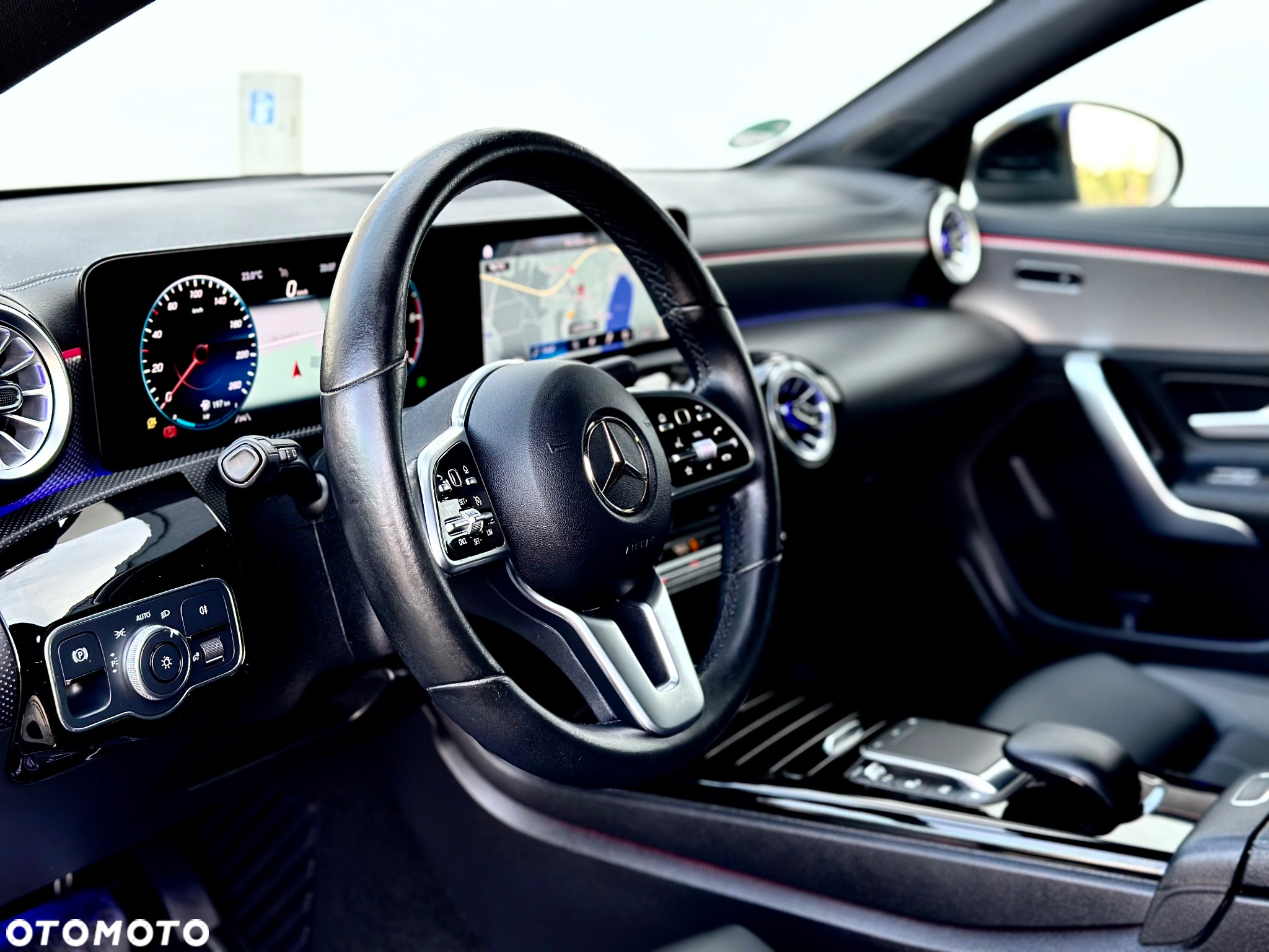 Mercedes-Benz CLA 200 d Shooting Brake 8G-DCT - 21
