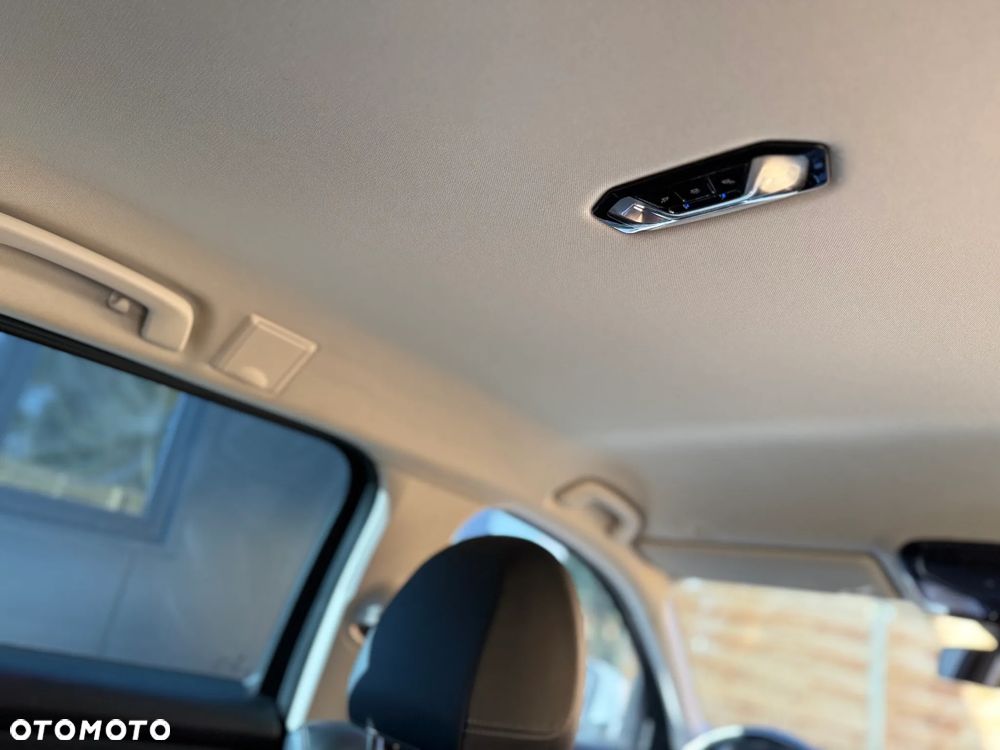 BMW Seria 3 320d xDrive Sport Line Shadow - 21