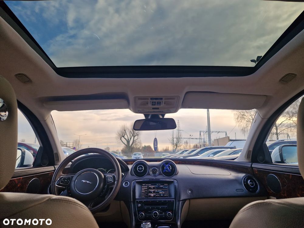 Jaguar XJ 3.0 V6 Kompressor Langversion Premium Luxury - 27