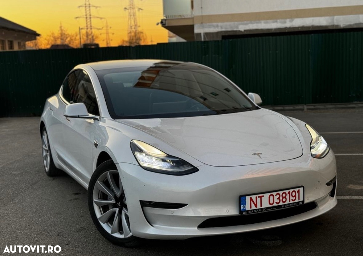 Tesla Model 3 AWD Dual Motor - 10