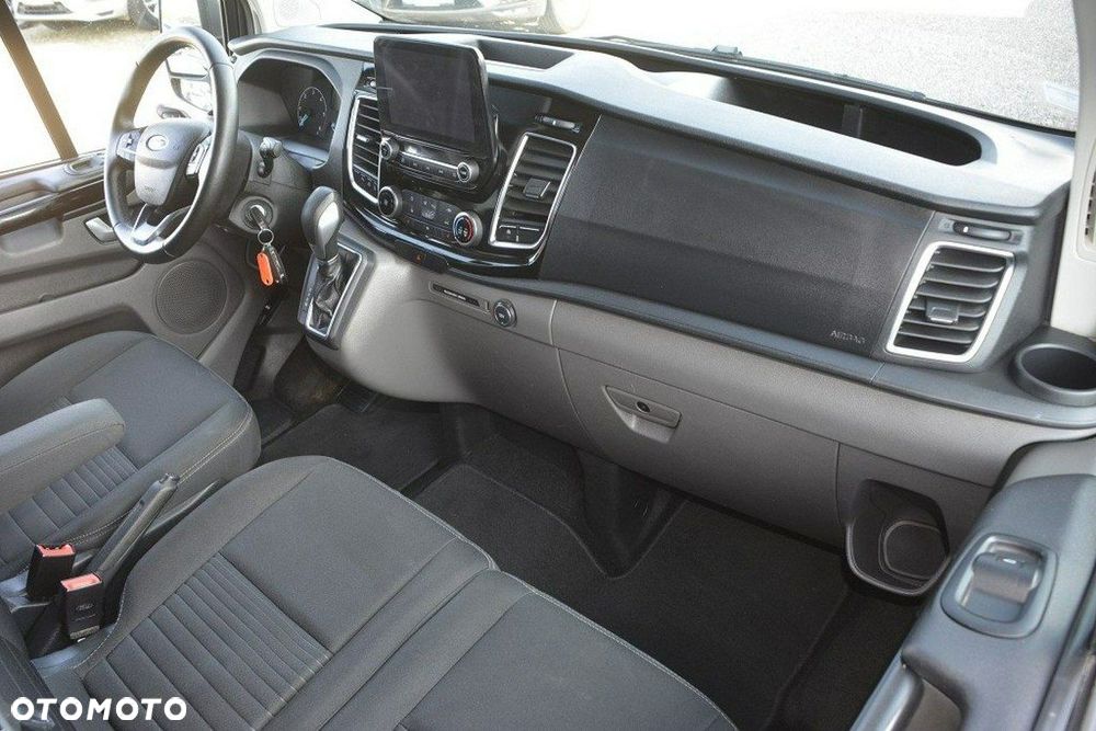 Ford Transit Custom - 13