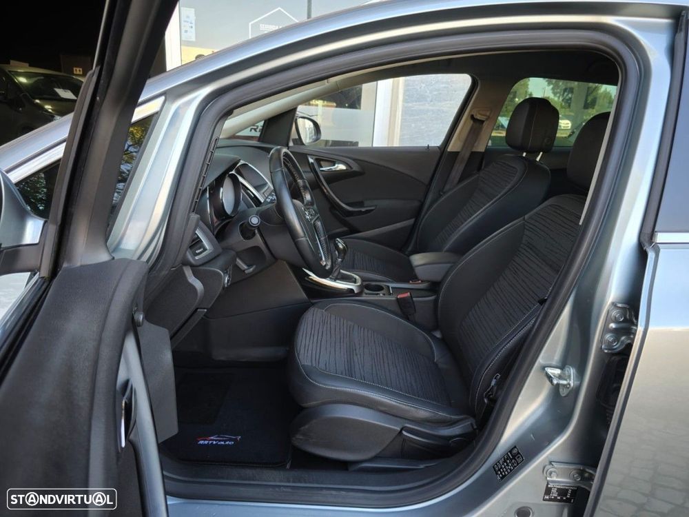 Opel Astra Sports Tourer 1.6 CDTi Cosmo S/S - 24