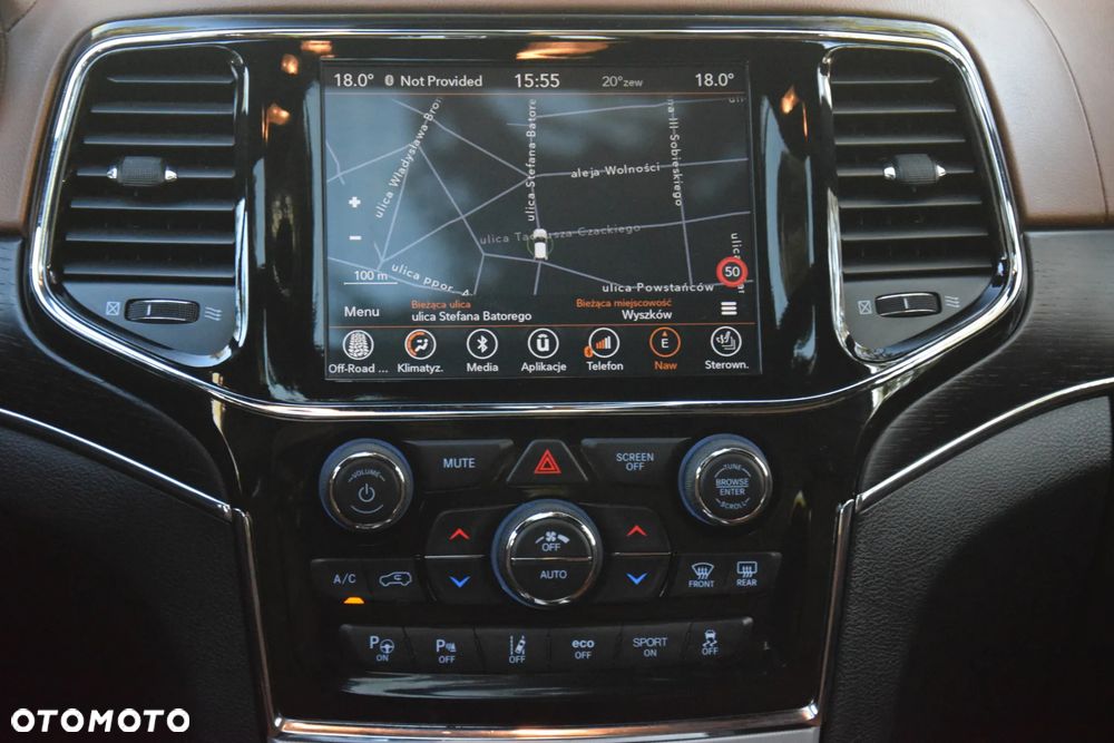 Jeep Grand Cherokee - 20