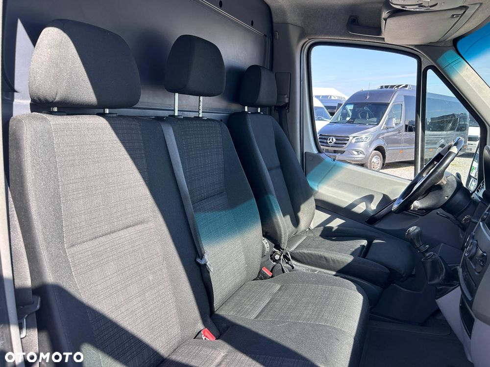 Mercedes-Benz Sprinter 313 - 12