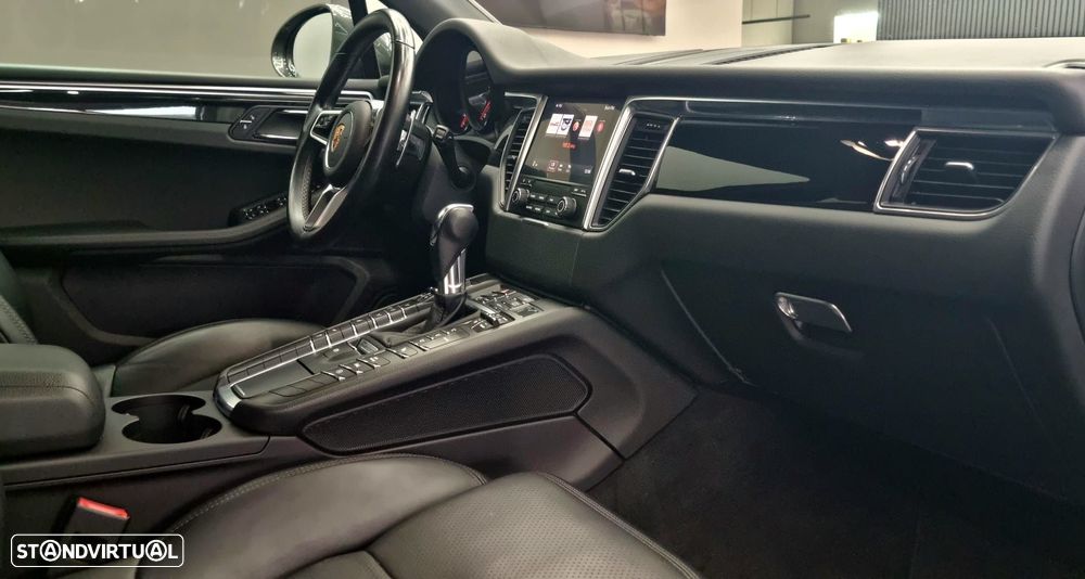 Porsche Macan - 18