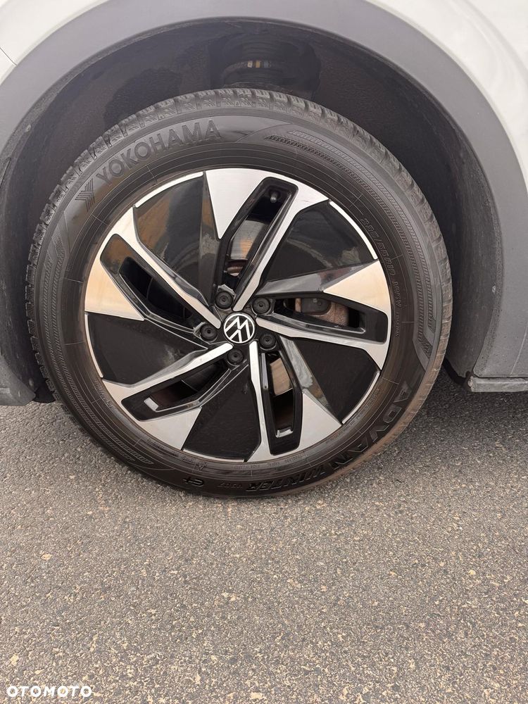 Volkswagen ID.4 - 14