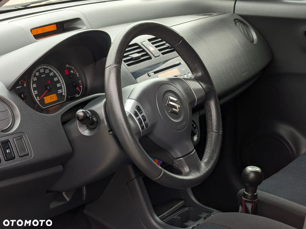 Suzuki Swift 1.3 Classic - 25