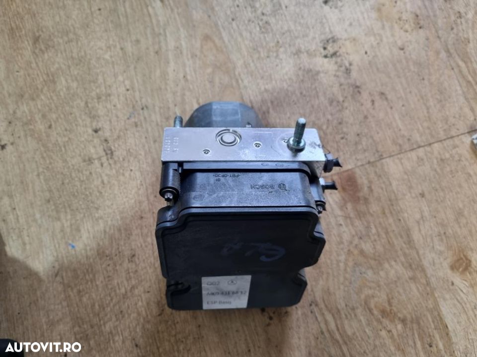 pompa abs mercedes gla w156 in stare perfecta - 2