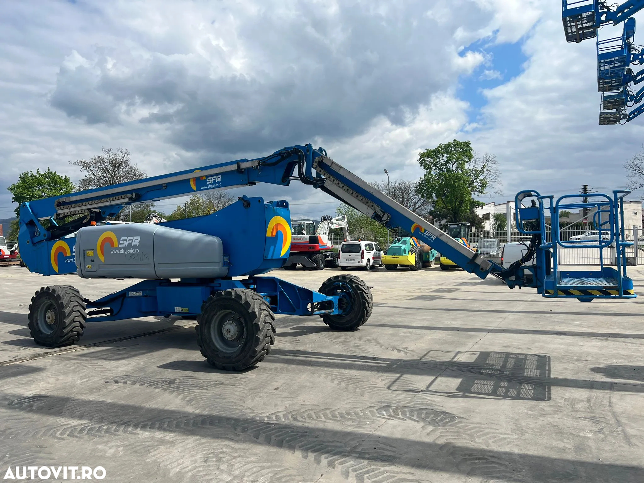 Genie Z-135 - 6