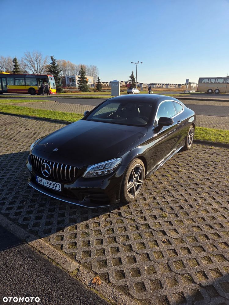 Mercedes-Benz Klasa C 300 4Matic 9G-TRONIC AMG Line Plus - 9