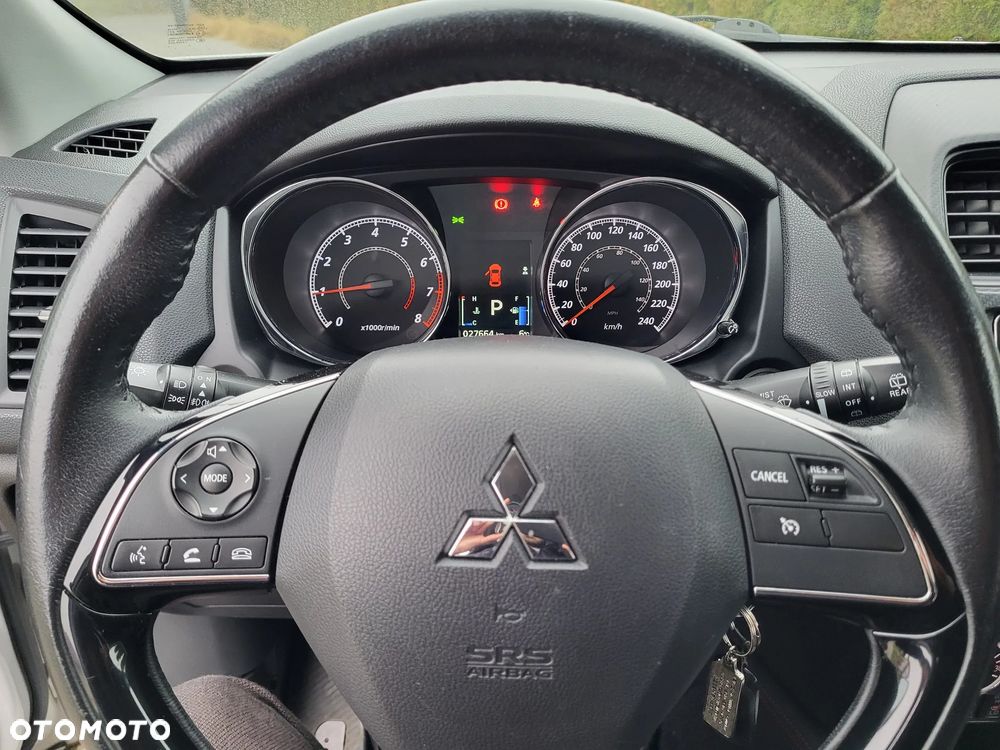 Mitsubishi ASX 2.0 2WD CVT Plus - 16