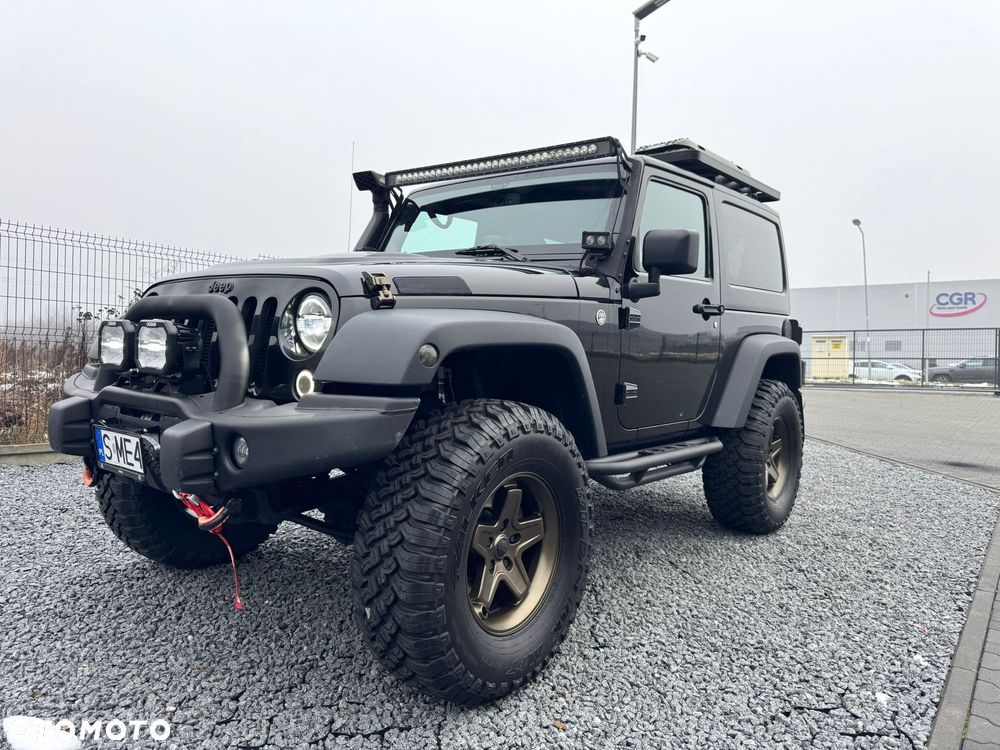 Jeep Wrangler - 1