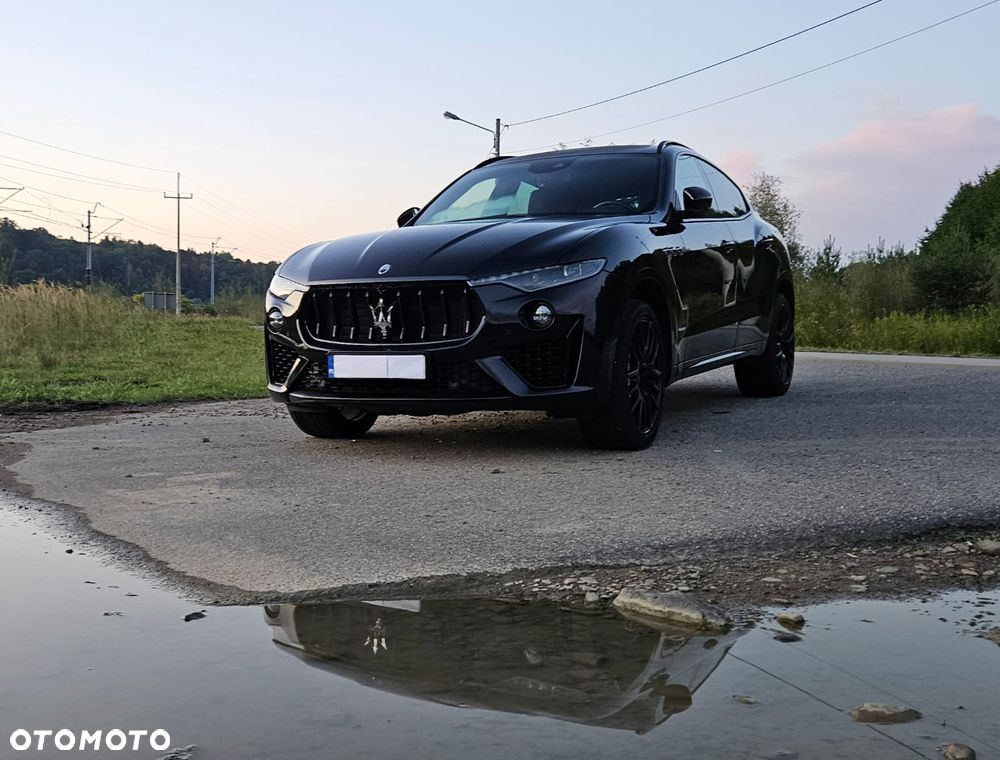 Maserati Levante - 2