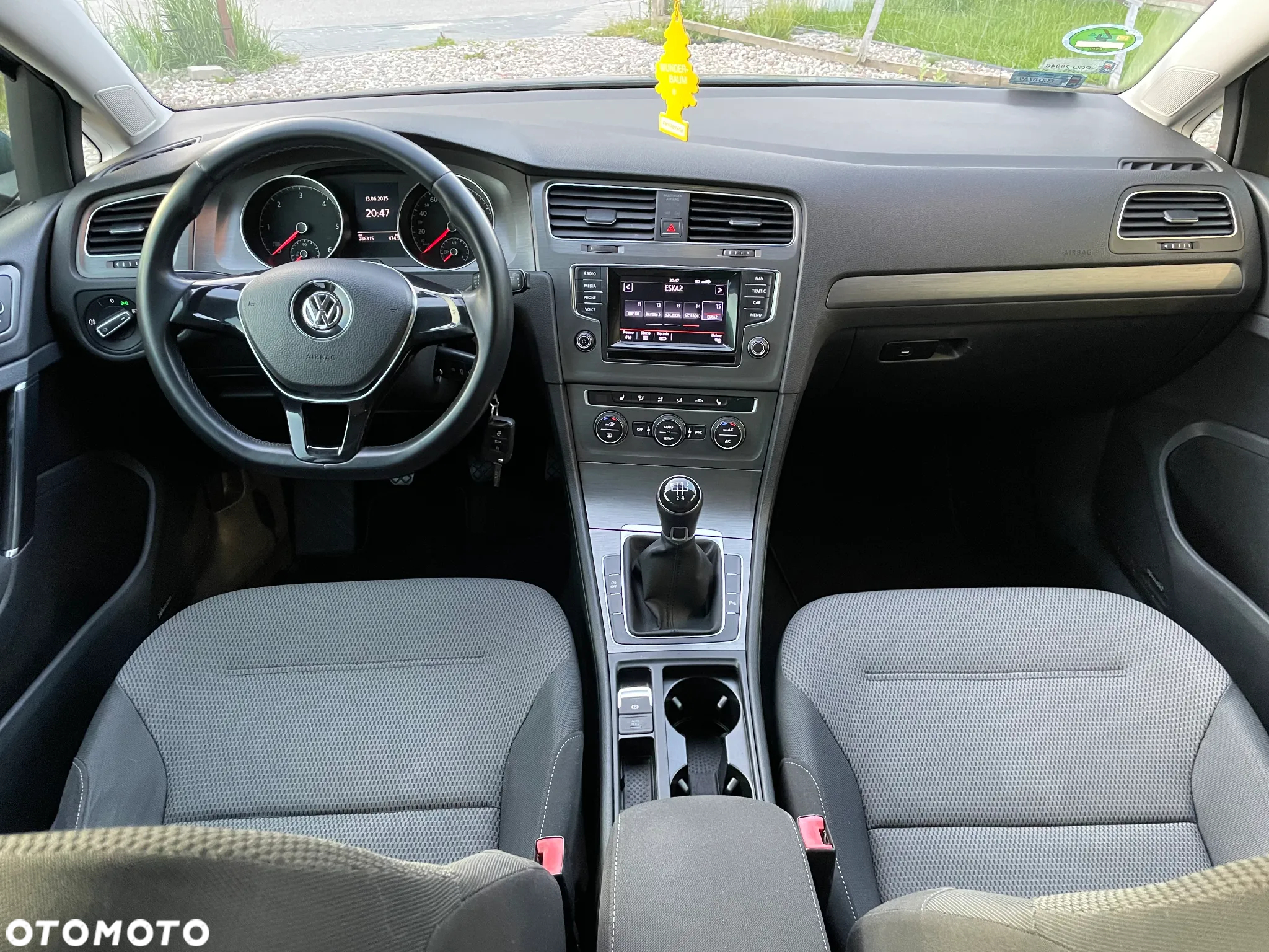 Volkswagen Golf VI 1.6 TDI BlueMot Comfortline - 10
