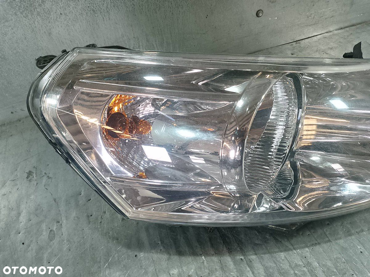 LAMPA PRZÓD PRAWA FIAT SCUDO II 20-B219R - 2