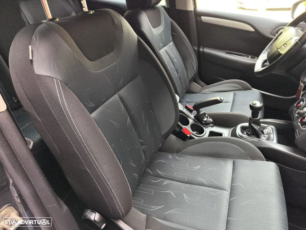 Citroën C4 1.6 HDi Seduction - 16