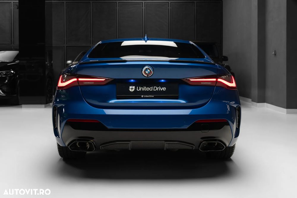BMW M4 M440i xDrive AT MHEV - 38