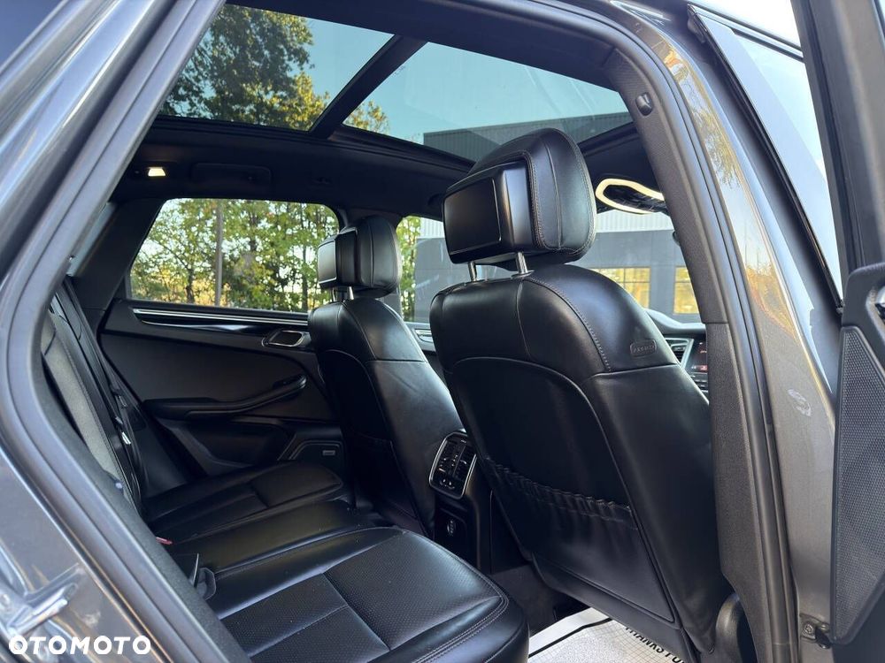 Porsche Macan - 15