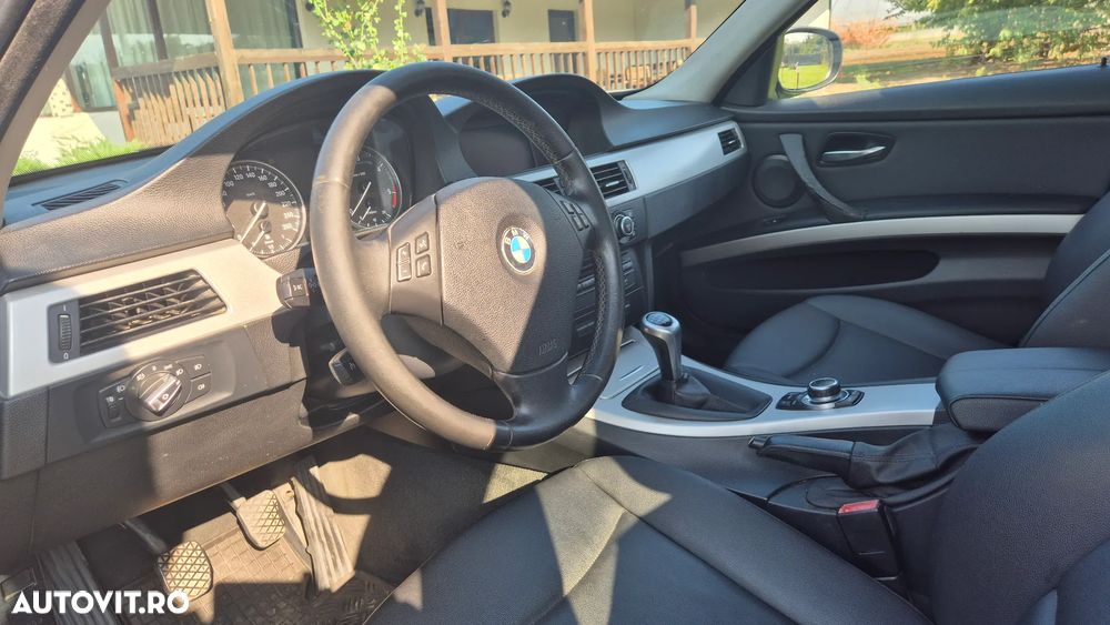 BMW Seria 3 318d - 6