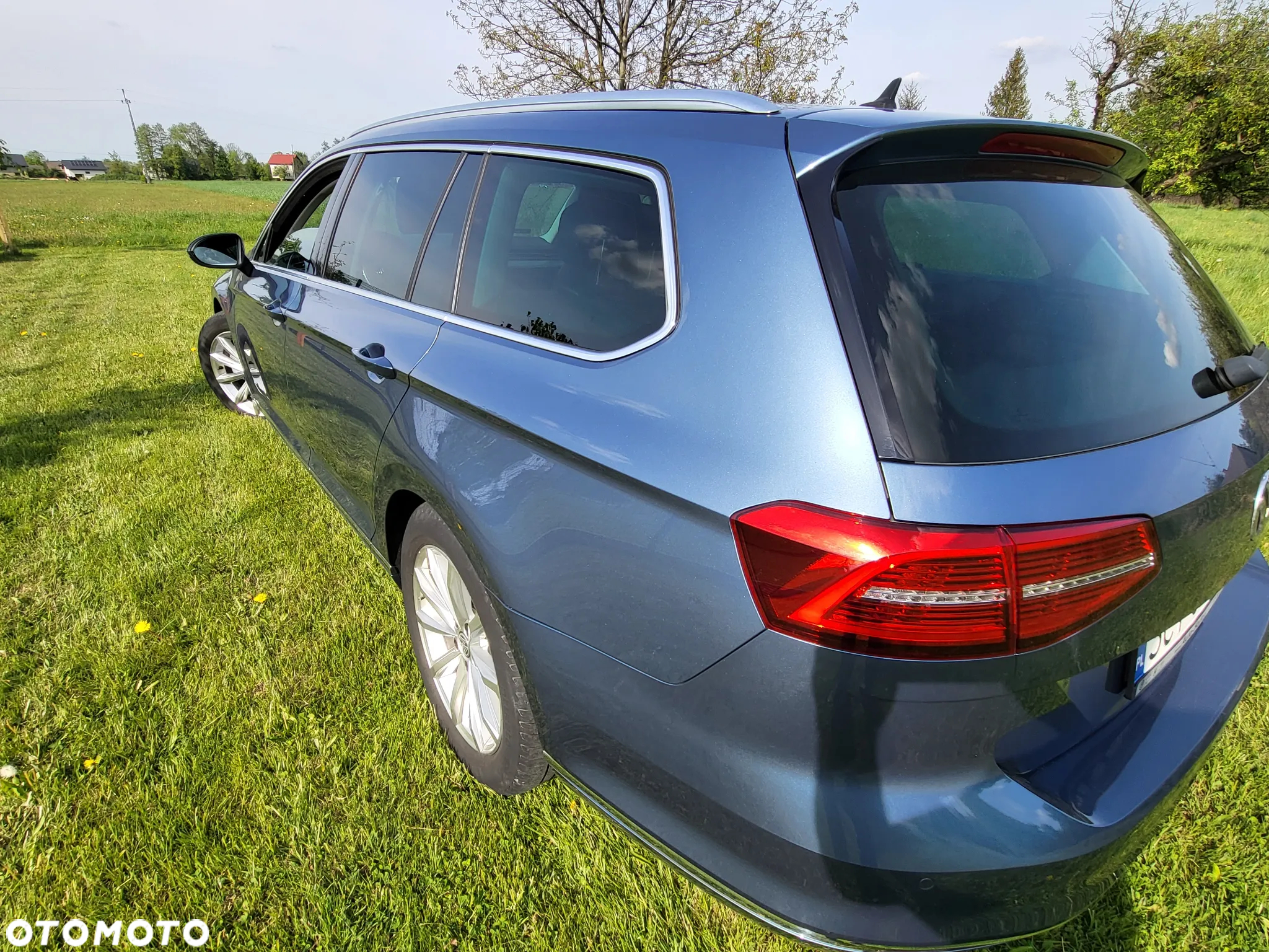 Volkswagen Passat 2.0 TDI SCR Highline - 4