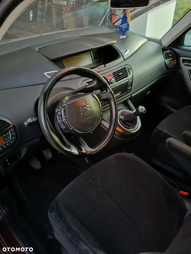 Citroën C4 Picasso 1.8i X - 6