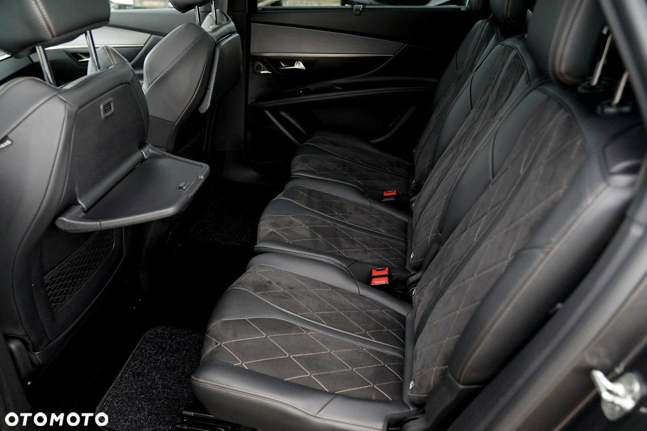 Peugeot 5008 BlueHDI 180 EAT8 GT - 14