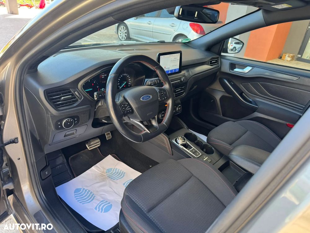 Ford Focus 1.5 EcoBlue Start-Stopp-System Aut. ST-LINE - 6