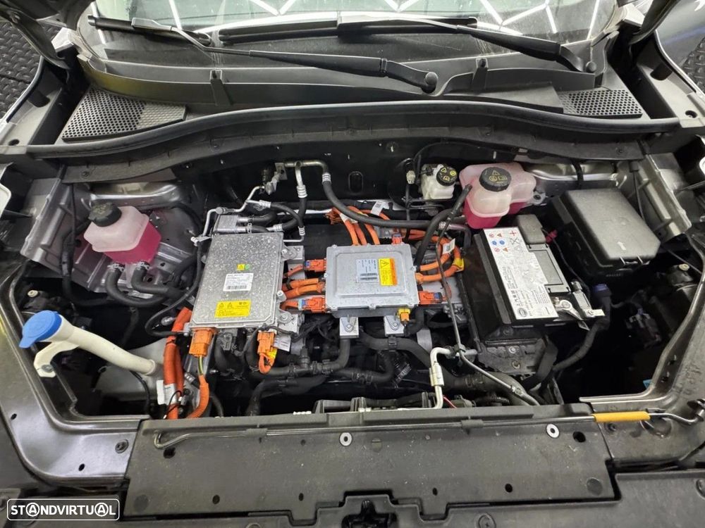 MG ZS - 27