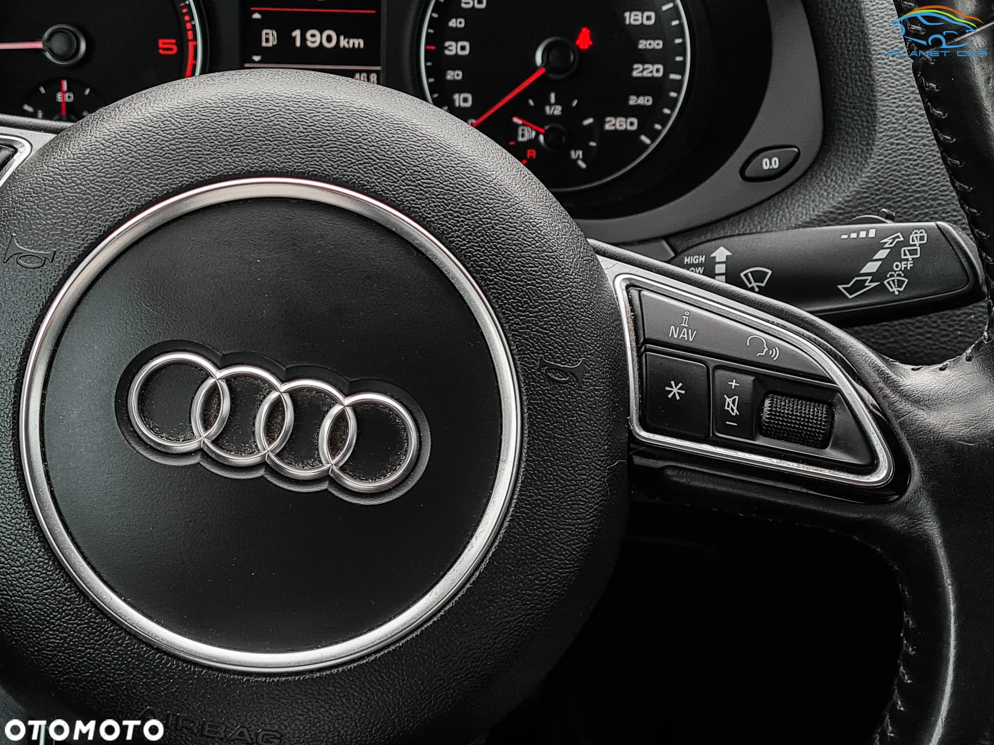 Audi Q3 2.0 TDI Quattro Design S tronic - 32