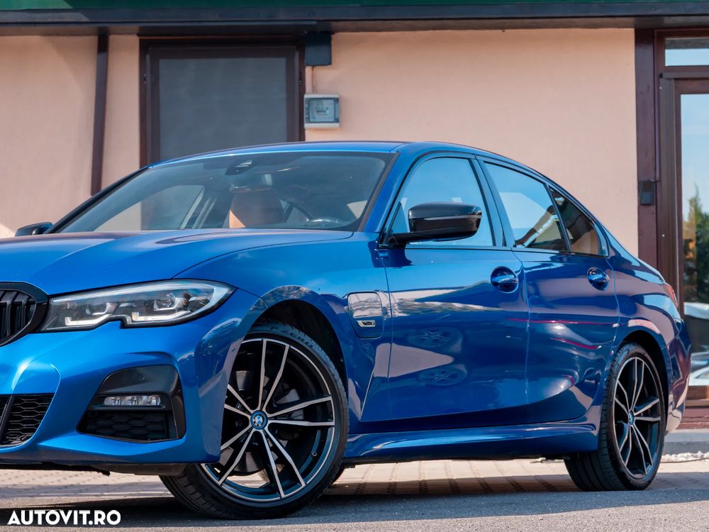 BMW Seria 3 320e Aut. M Sport - 9