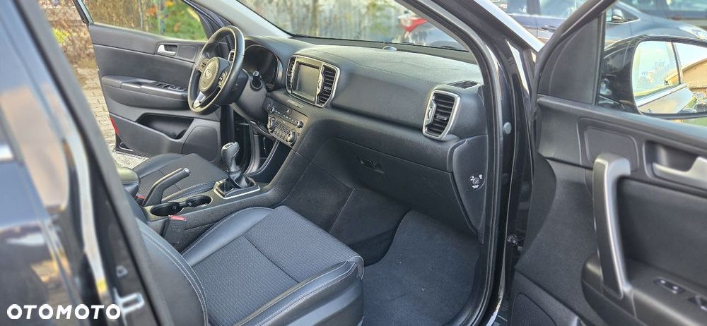 Kia Sportage 1.7 CRDI 2WD Dream-Team Edition - 21