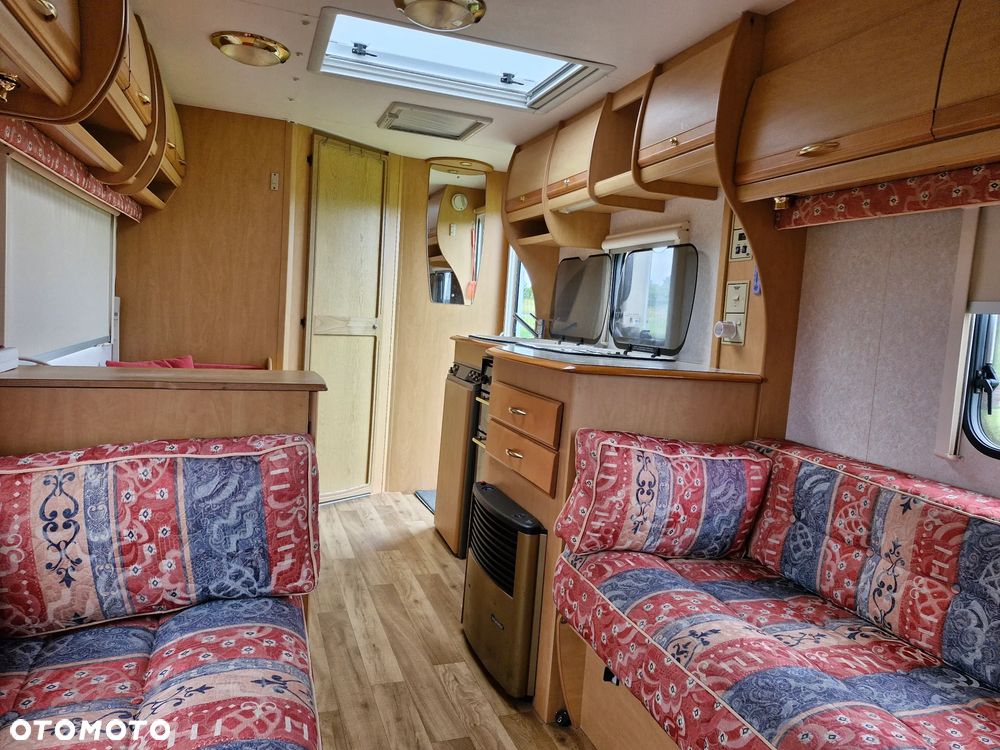 Bailey Pageant Champagne - 15