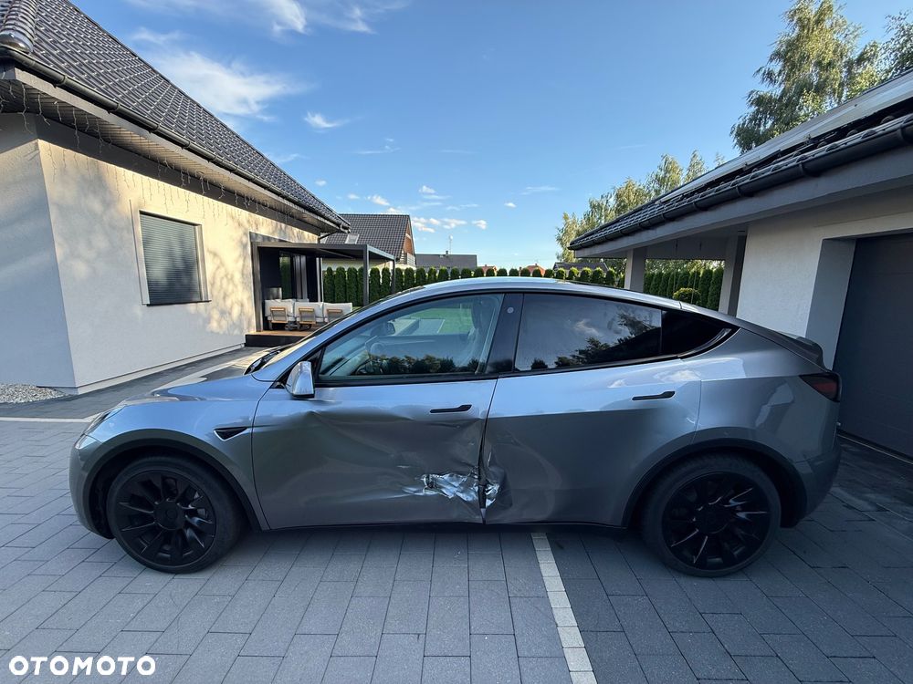 Tesla Model Y Standard - 6