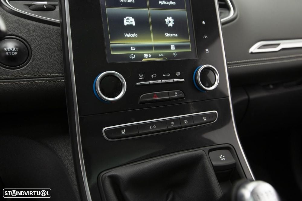 Renault Scénic - 24