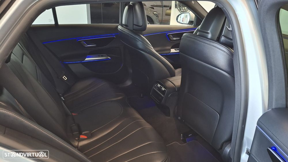 Mercedes-Benz E 300 de Avantgarde - 19
