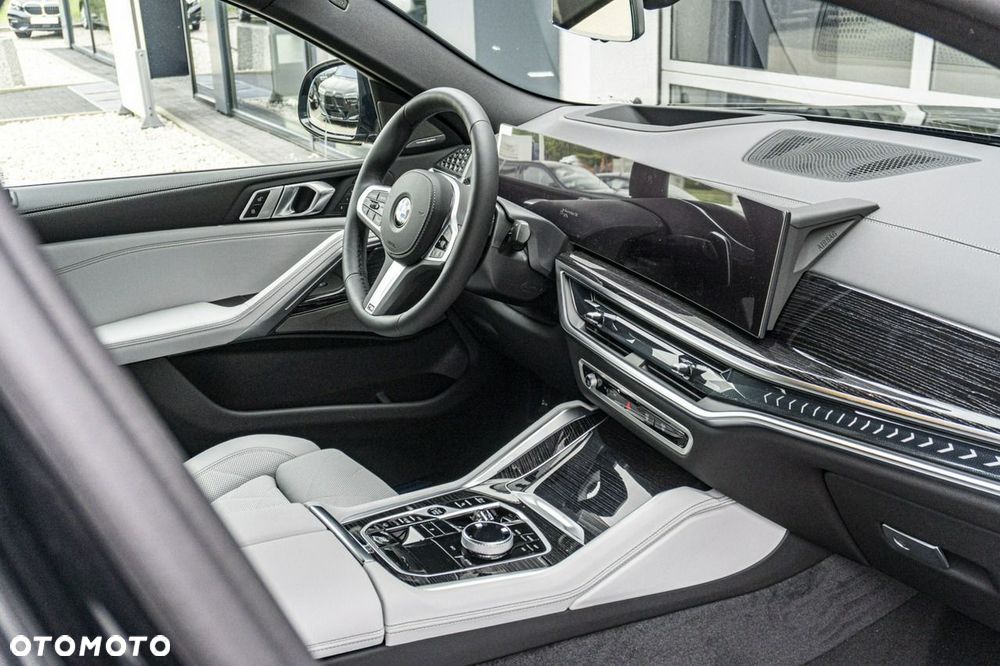 BMW X6 - 26