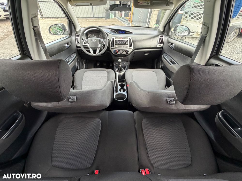 Hyundai i20 1.25 M/T ISG Comfort - 6