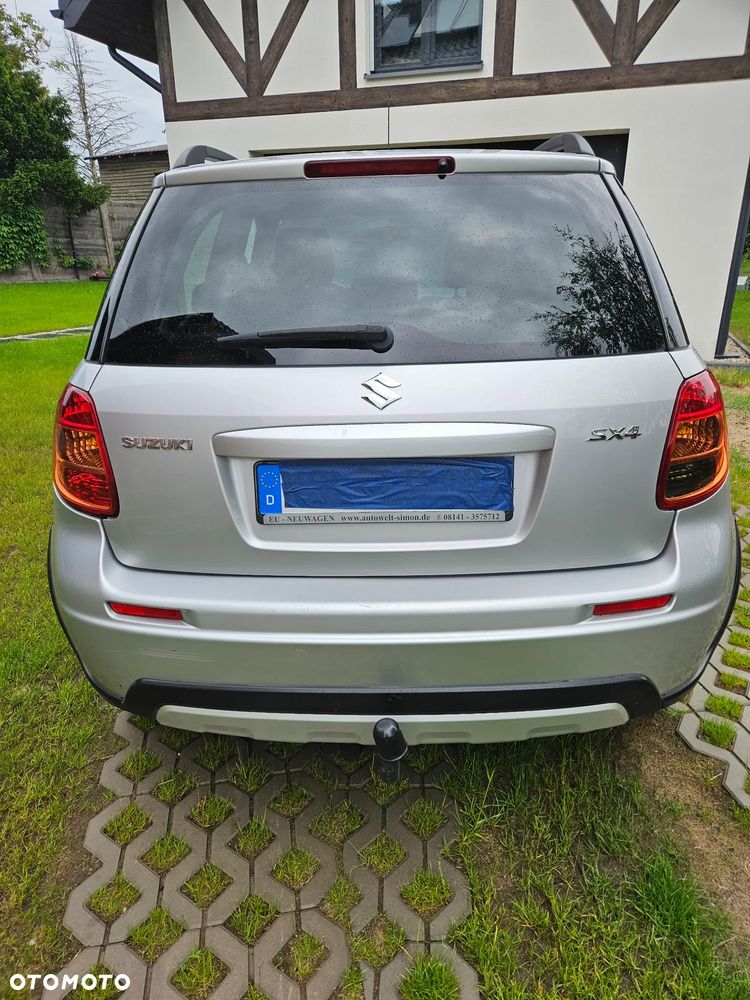 Suzuki SX4 2.0 DDiS Comfort 4WD - 3