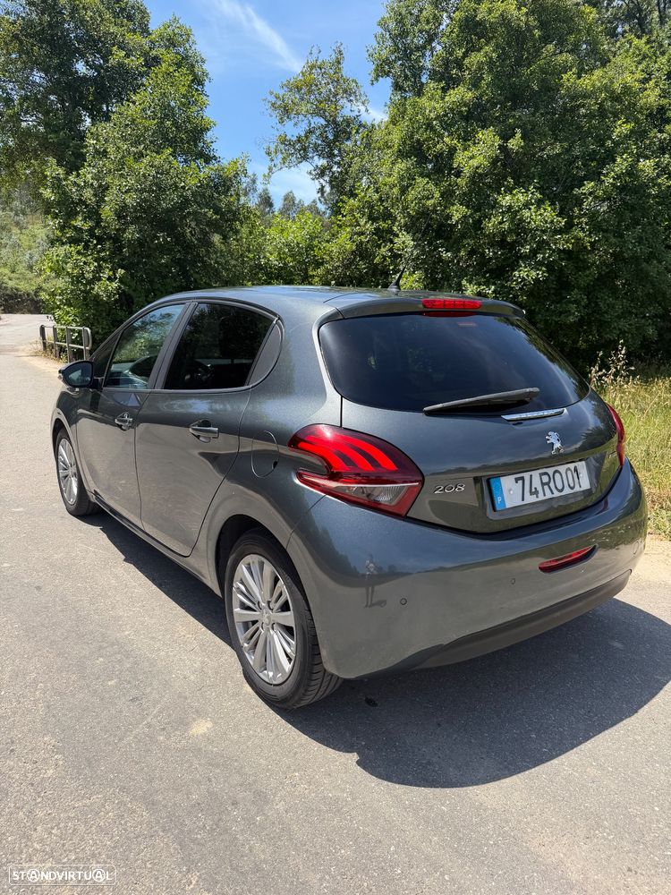 Peugeot 208 1.2 PureTech Style - 2