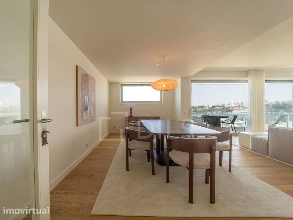 Apartamento T3 novo, com vista Rio, na Afurada - Grande imagem: 3/29