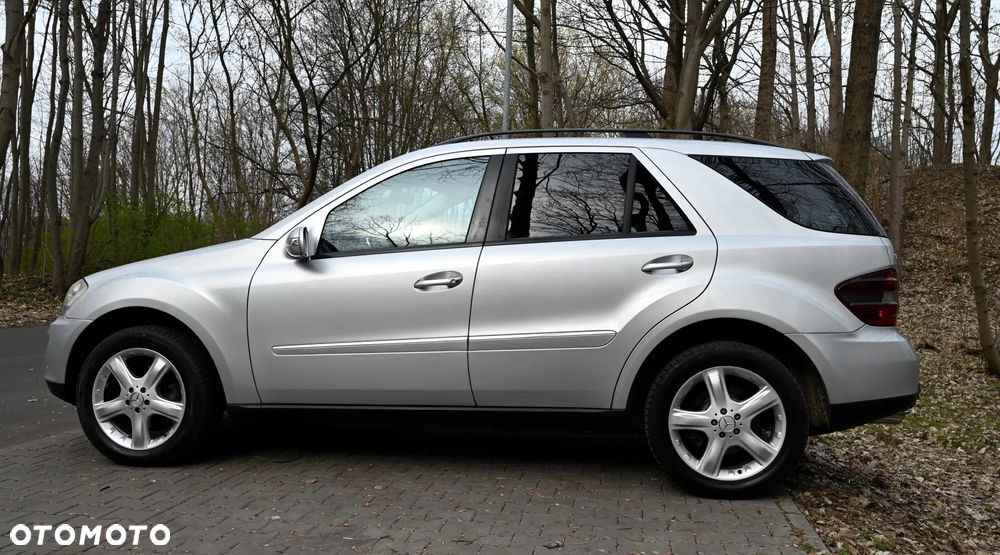 Mercedes-Benz ML - 28
