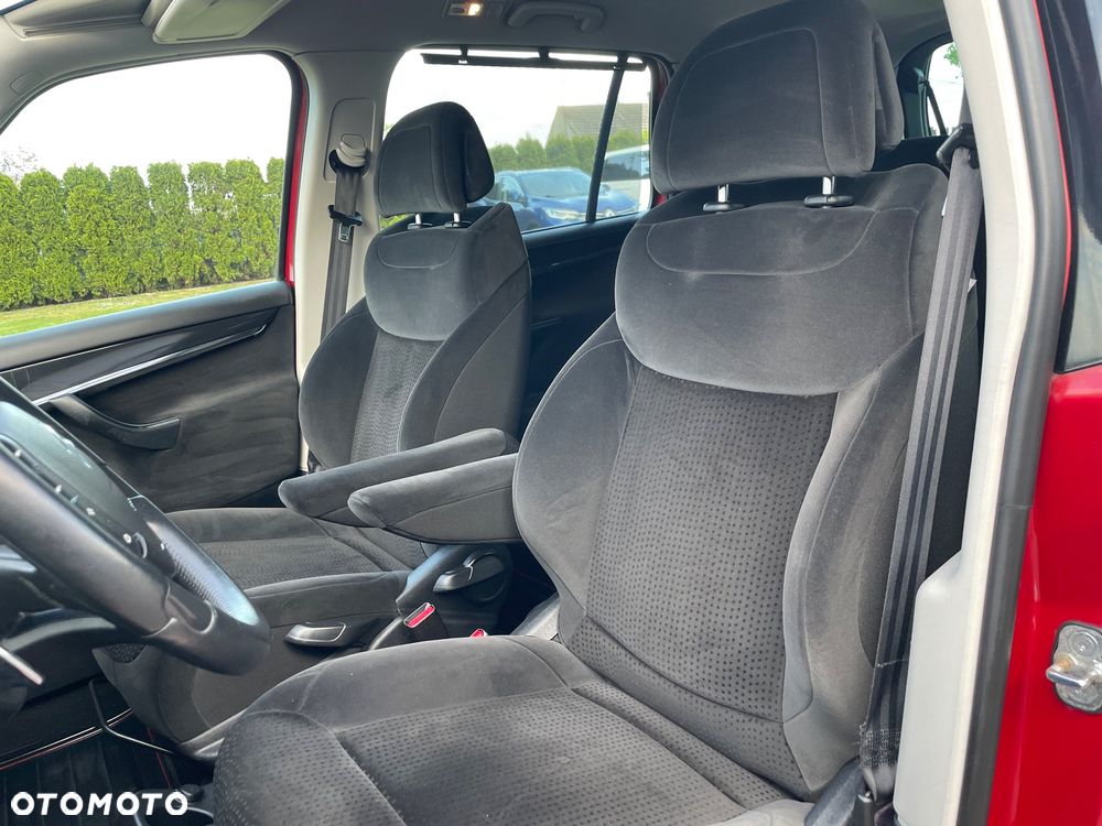 Citroën C4 Grand Picasso 1.6 HDi FAP EGS6 Exclusive - 30