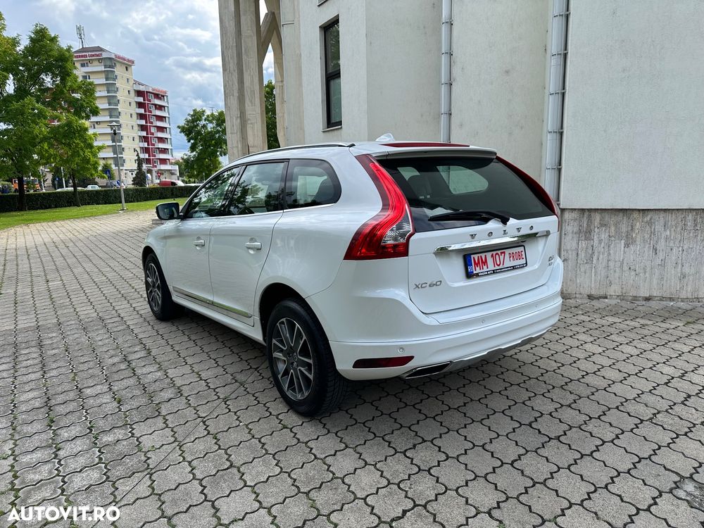 Volvo XC 60 - 4
