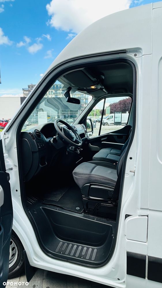 Renault Master - 22