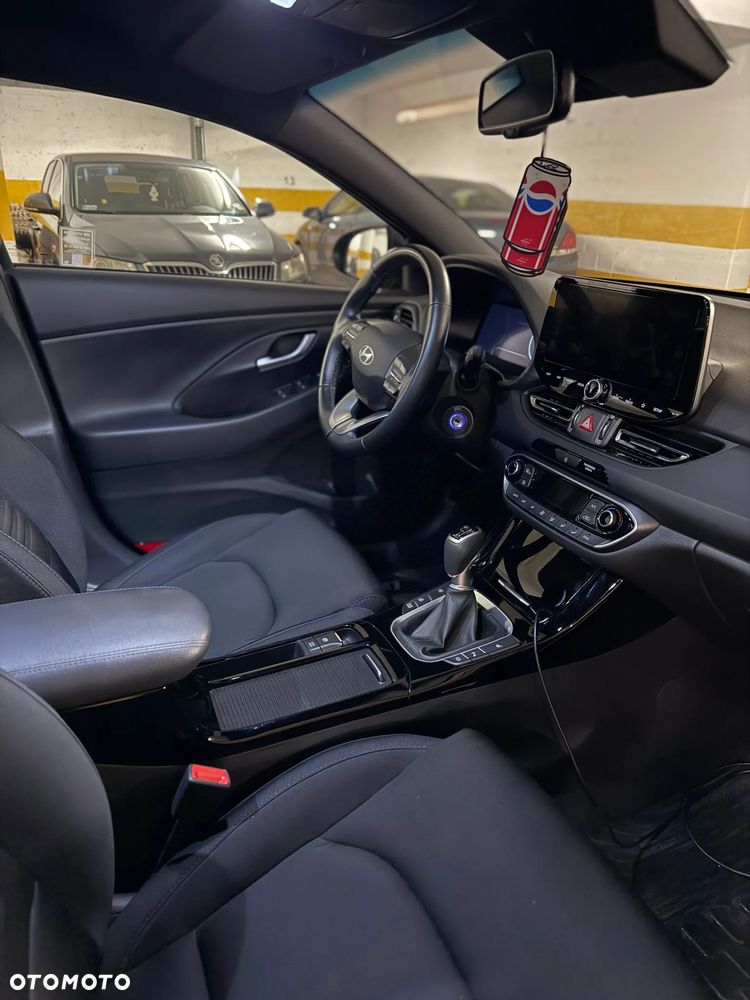 Hyundai i30 1.5 T-GDI 48V Smart - 13