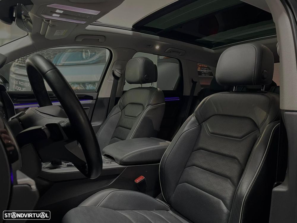 VW Touareg 3.0 TSI e-Hybrid Plus - 4
