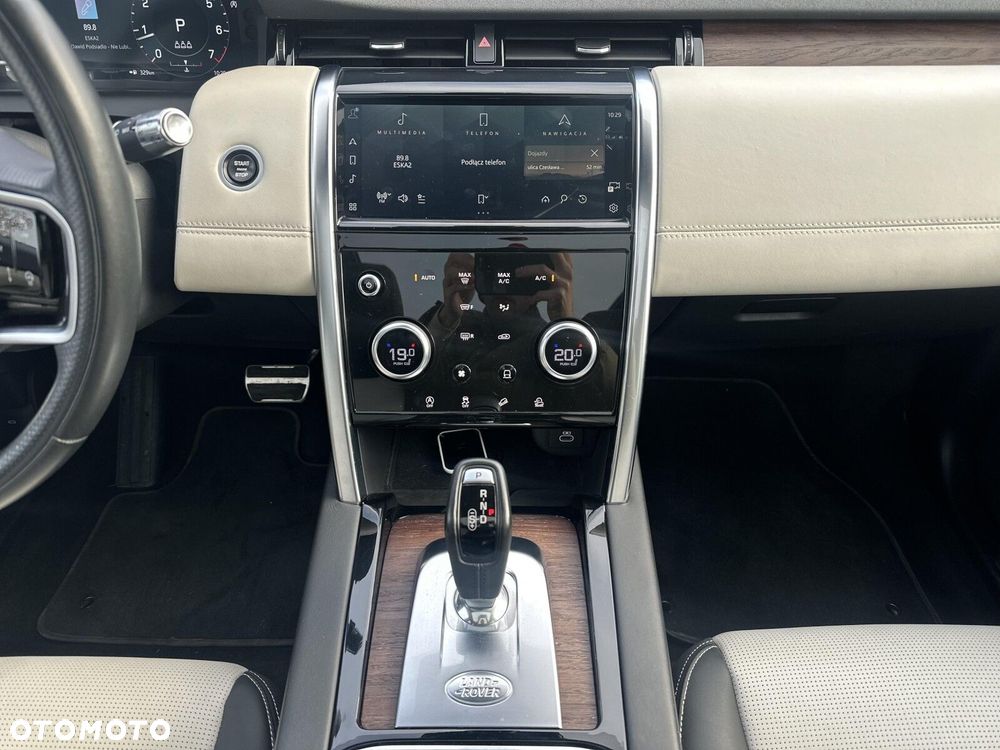 Land Rover Discovery Sport - 20