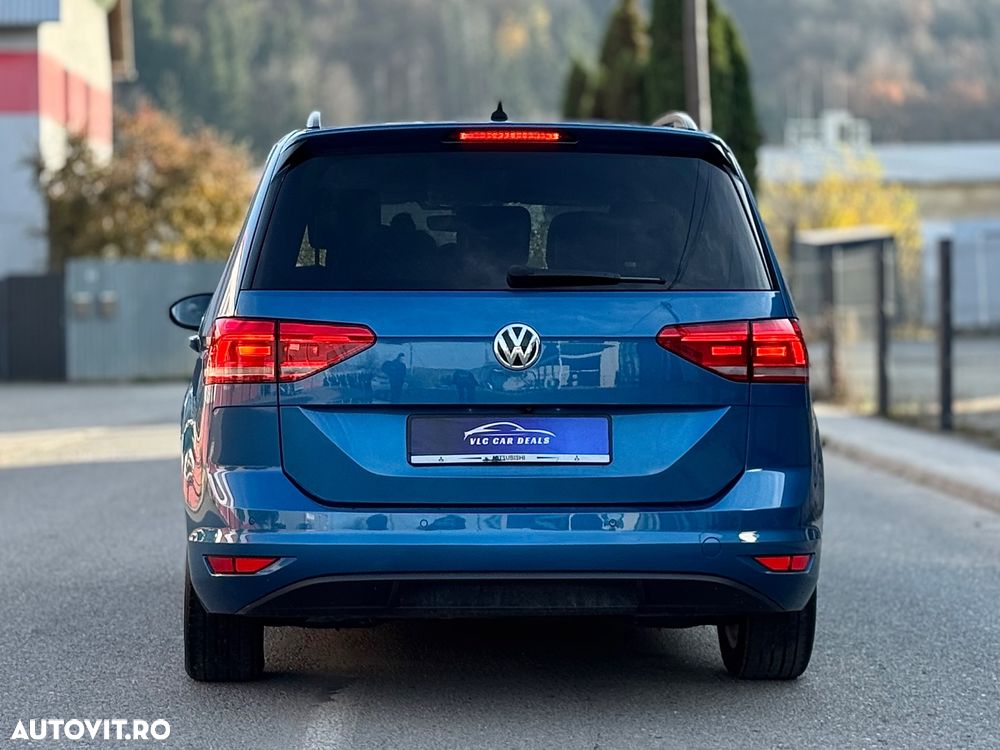 Volkswagen Touran 2.0 TDI SCR (BlueMotion Technology) DSG Comfortline - 13