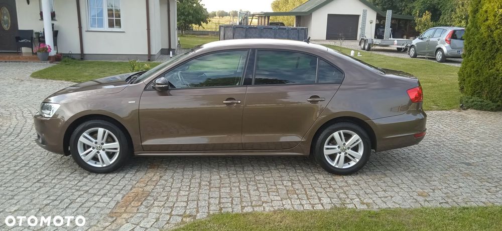 Volkswagen Jetta 1.4 TSI Match - 3
