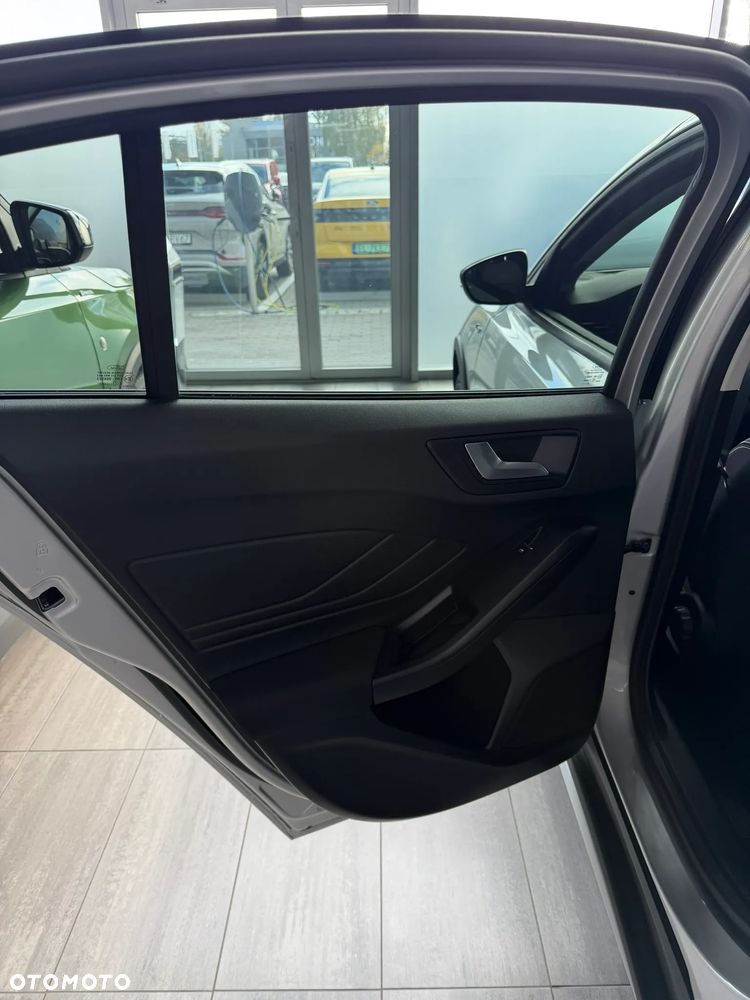 Ford Focus 1.0 EcoBoost mHEV Active X - 15